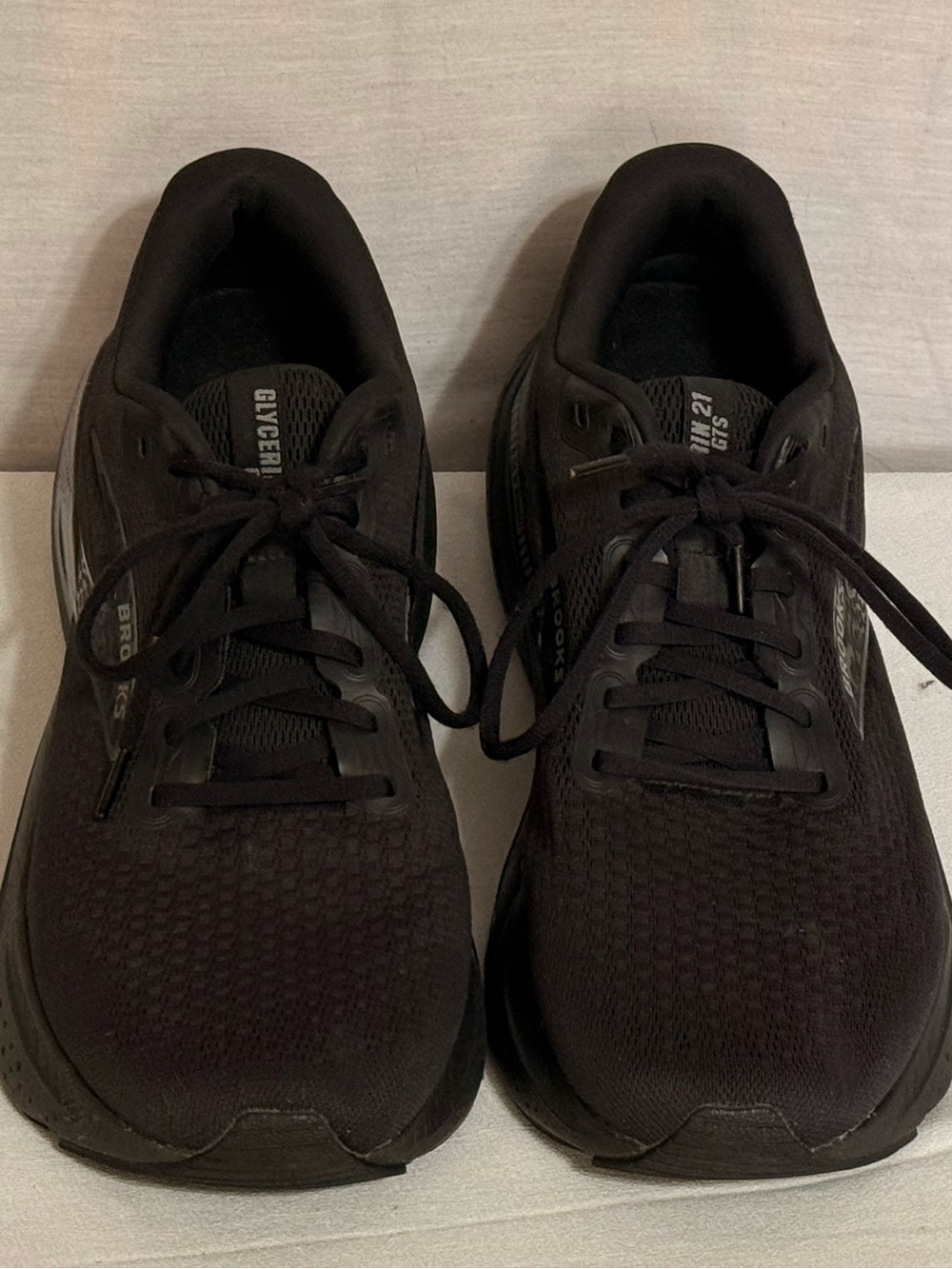 Brooks Glycerin GTS 21 Black Running Shoes Men’s 12.5